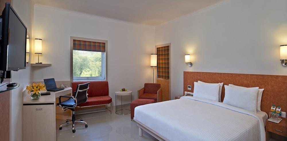 Nirwana Hometel Jaipur- A Sarovar Hotel Екстер'єр фото