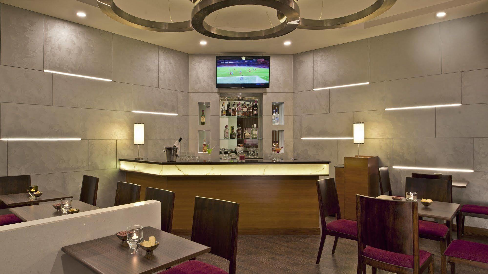 Nirwana Hometel Jaipur- A Sarovar Hotel Екстер'єр фото